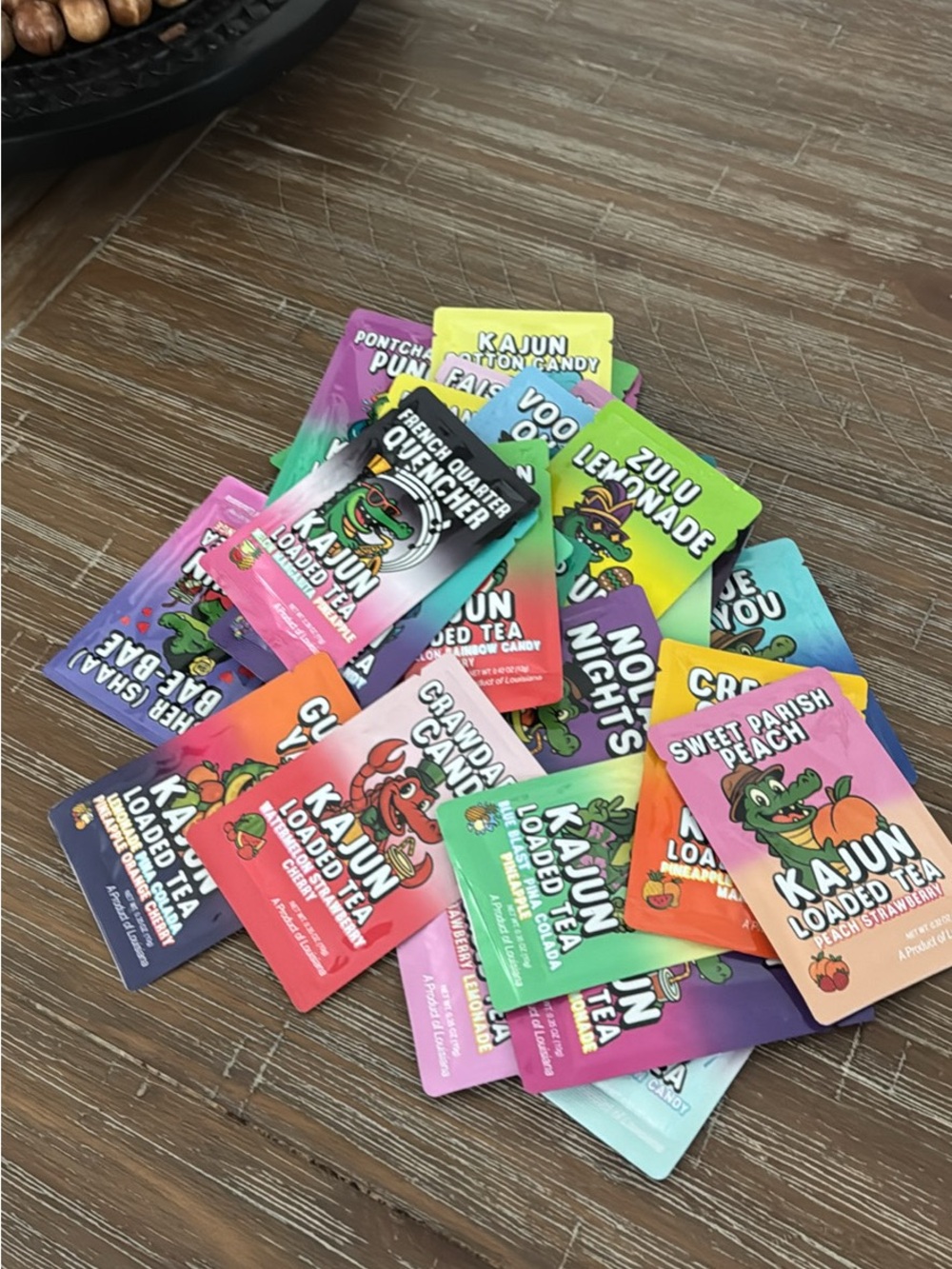Kajun Loaded Tea Flavor Sample Pack - Assorted Bright Labels .30 count
Left .